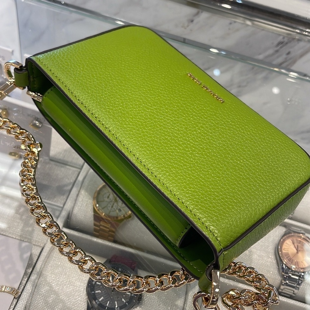 MICHAEL KORS Bryant Sm Pebbled Leather Convertible XBody Pochette
Meadow Green - Picture 15 of 16